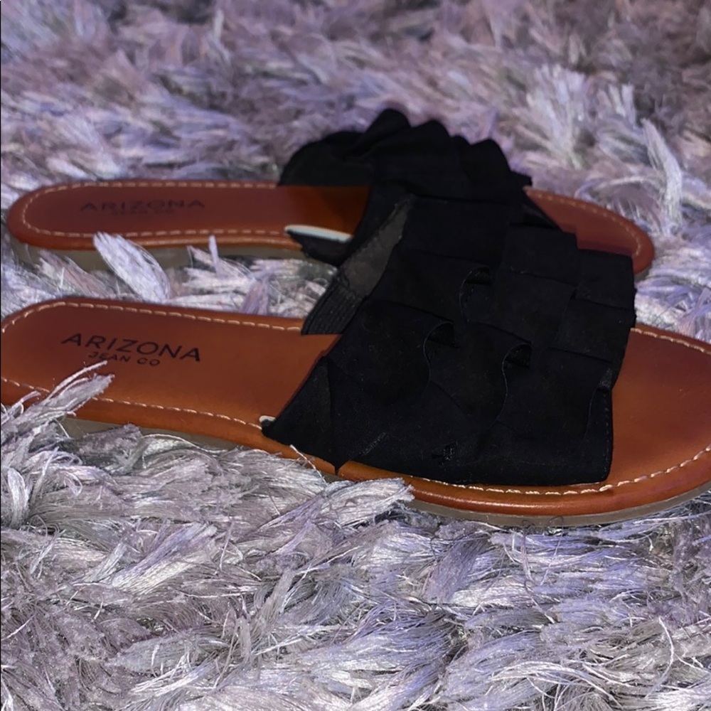 Black Ruffle Sandals - Picture 2 of 3